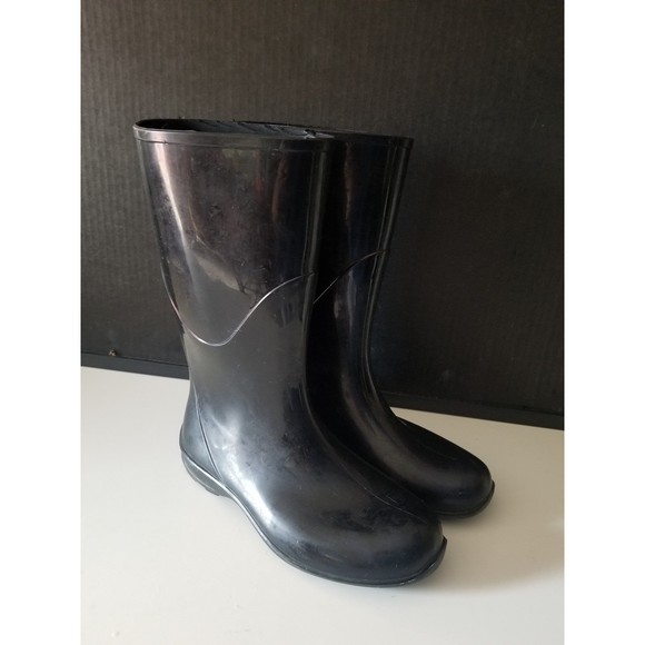 Black rubber mid calf rain boots 8 - Picture 1 of 7